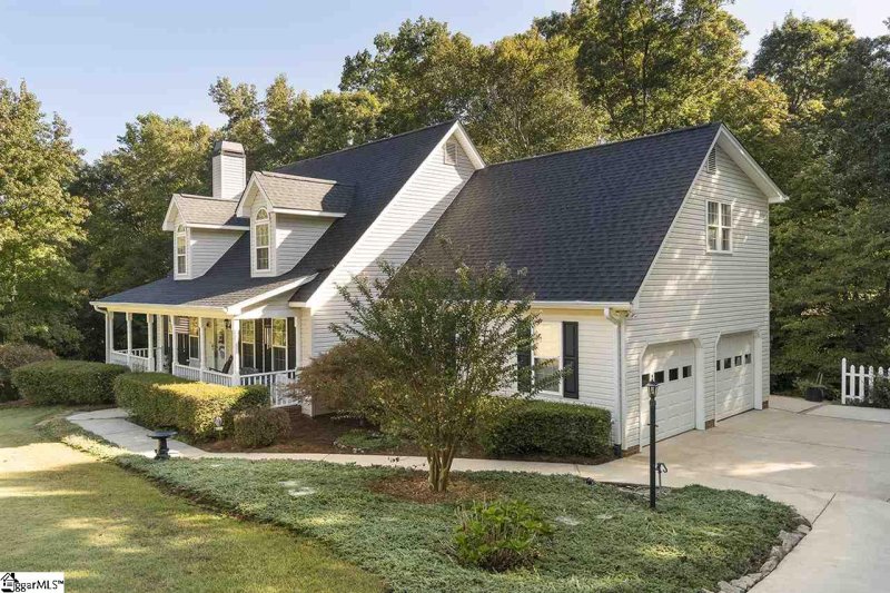 Property image 3 at 736 Holland Road, Simpsonville, SC 29681