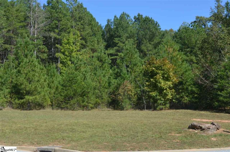 Property image 5 at 120 Yorkswell Lane, Greenville, SC 29607