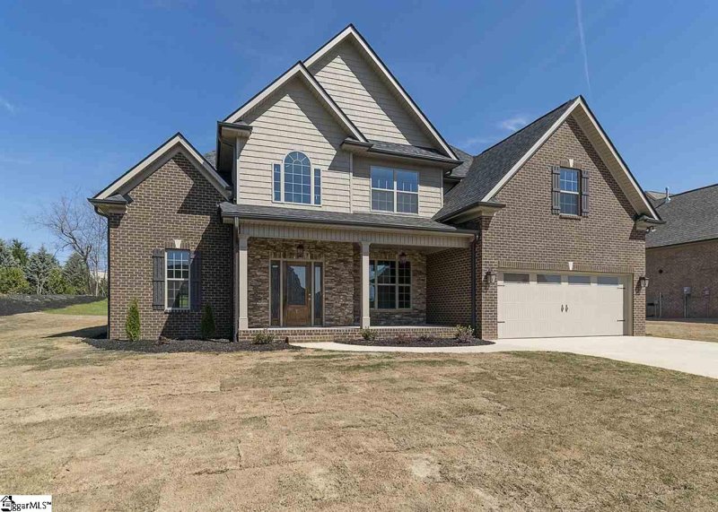 Property image 2 at 1 Meadowdale Lane, Greer, SC 29651