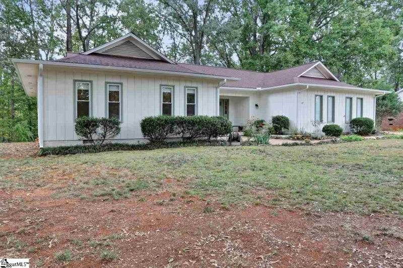 Property image 5 at 312 LAKEWOOD Circle, Greer, SC 29651