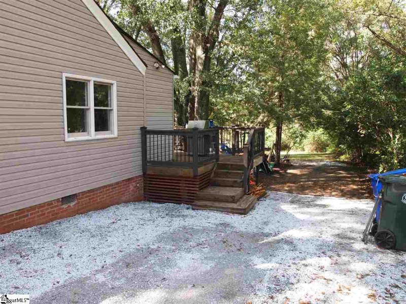 Property image 5 at 114 Rice Street, Greenville, SC 29605