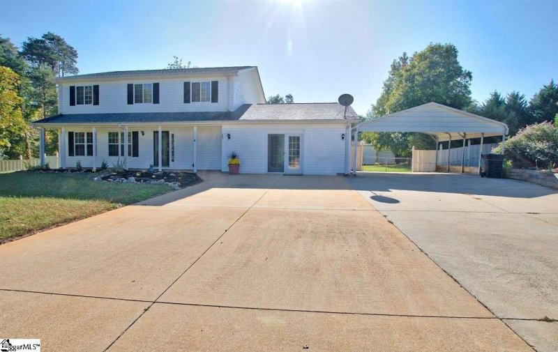 Property image 2 at 302 Packer Court, Greer, SC 29651