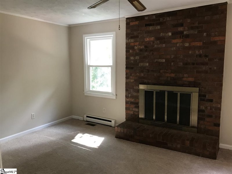 Property image 4 at 203 Harbor Drive, Greenville, SC 29611