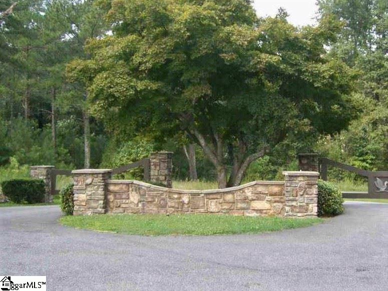 Property image 2 at 109 Crawford Lake Drive, Easley, SC 29642