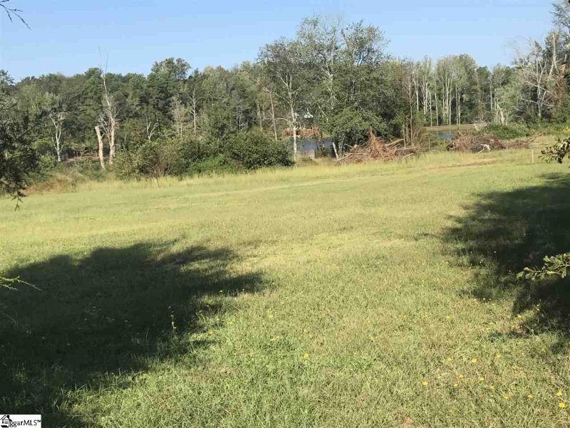 Property image 5 at 109 Crawford Lake Drive, Easley, SC 29642