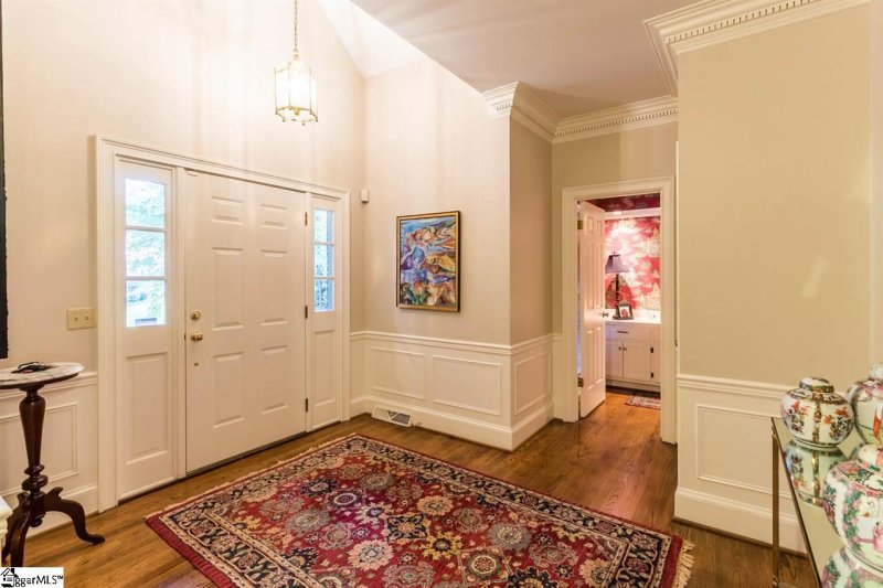 Property image 4 at 23 Babbs Hollow Road, Greenville, SC 29607