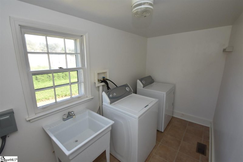 Property image 5 at 1941 Fond Hart Street, Greer, SC 29651