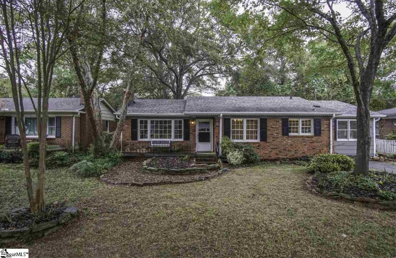 121 Forestdale Drive