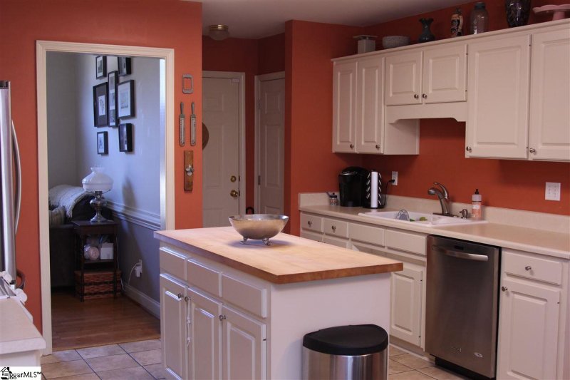 Property image 5 at 714 Herndon Terrace, Roebuck, SC 29376