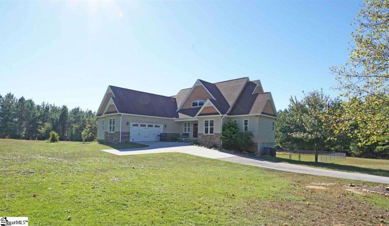 Property image 4 at 842 Dunklin Bridge Road, Fountain Inn, SC 29644