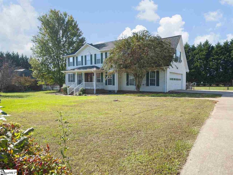 Property image 3 at 109 Stablechase Drive, Greenville, SC 29617