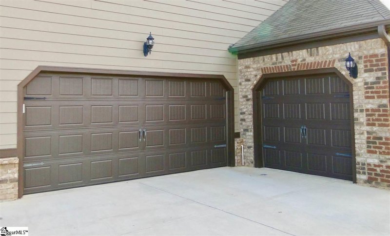 Property image 2 at 140 Harbrooke Circle, Greer, SC 29651