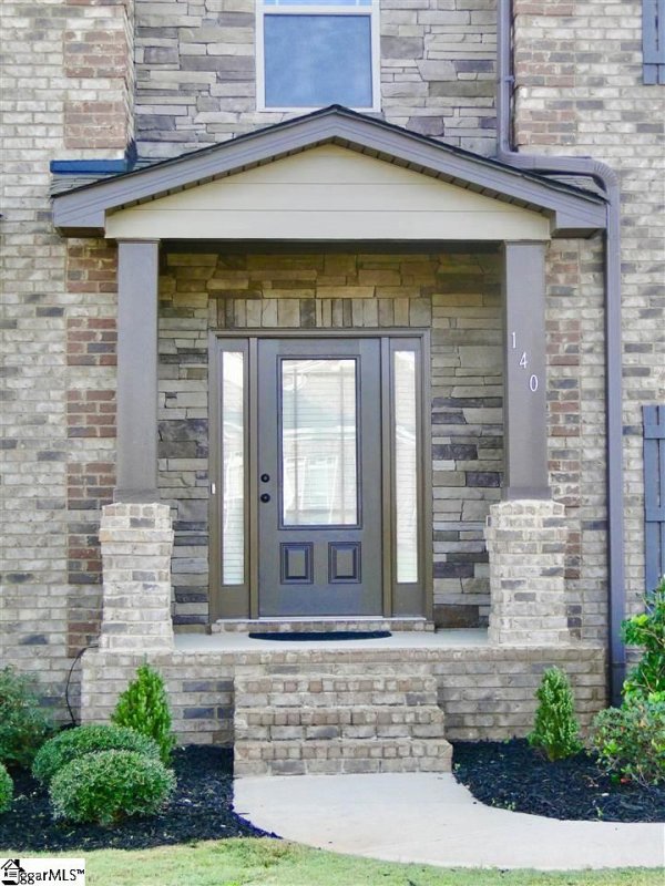 Property image 3 at 140 Harbrooke Circle, Greer, SC 29651