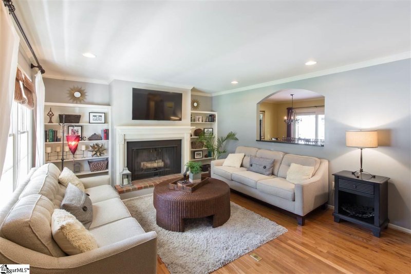 Property image 4 at 406 Rockcrest Drive, Greer, SC 29650