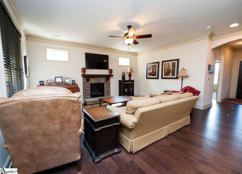 Property image 4 at 811 Lynshire Lane, Moore, SC 29369