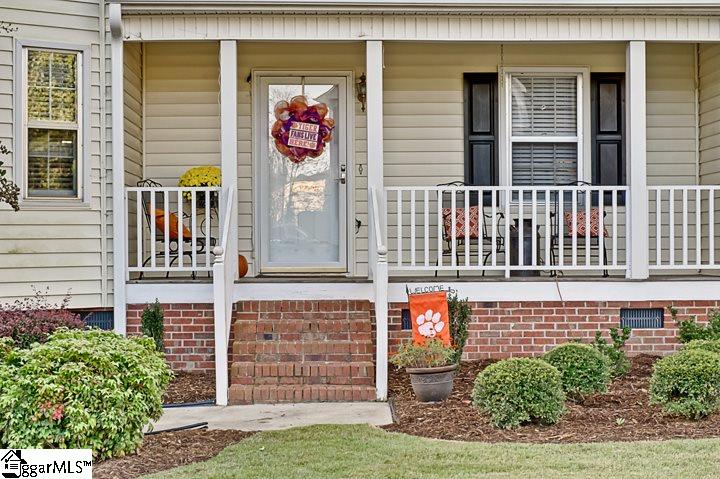 Property image 2 at 104 Barrington Court, Easley, SC 29642