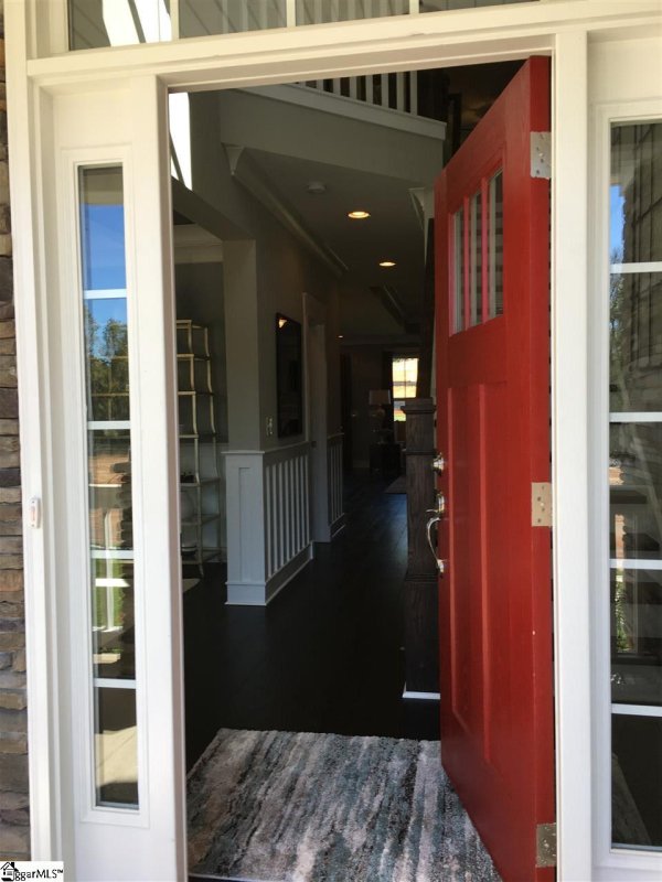 Property image 3 at 100 Quail Creek Drive, Greer, SC 29650