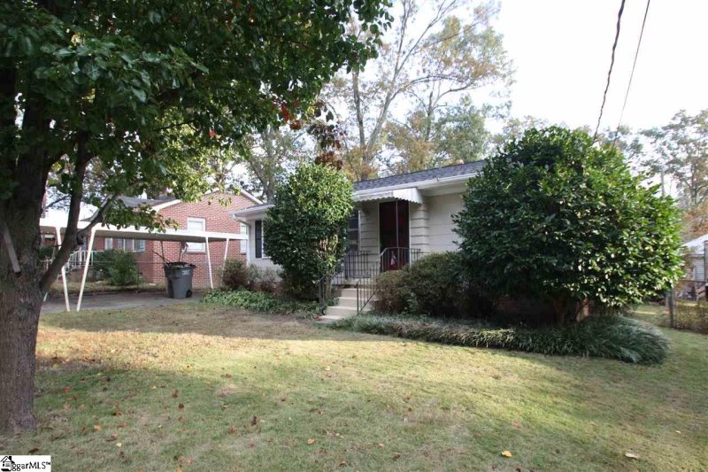 Property image 2 at 9 Picadilly Street, Taylors, SC 29687