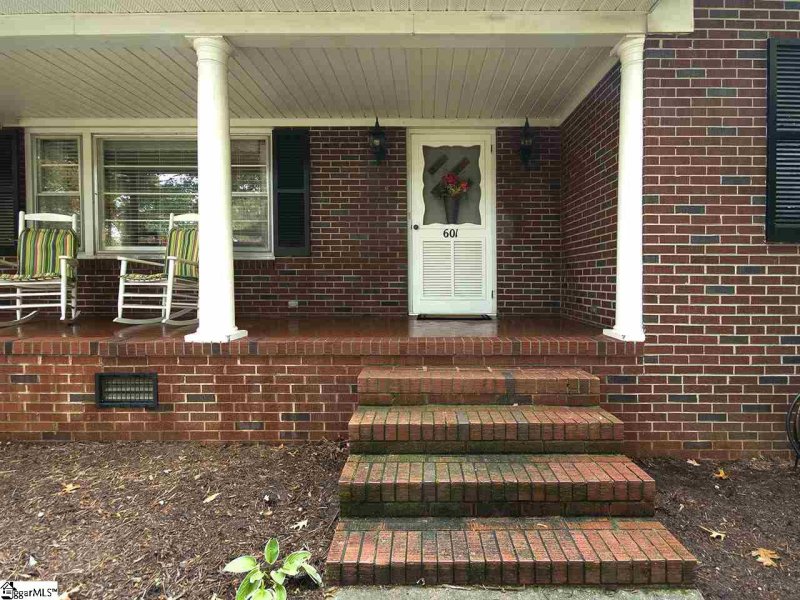 Property image 4 at 601 Southway Street, Easley, SC 29640