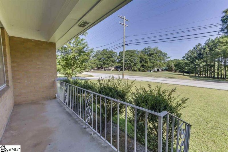 Property image 3 at 1000 E Georgia Road, Simpsonville, SC 29681