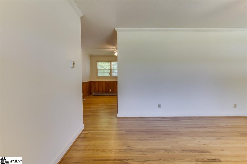 Property image 4 at 1000 E Georgia Road, Simpsonville, SC 29681