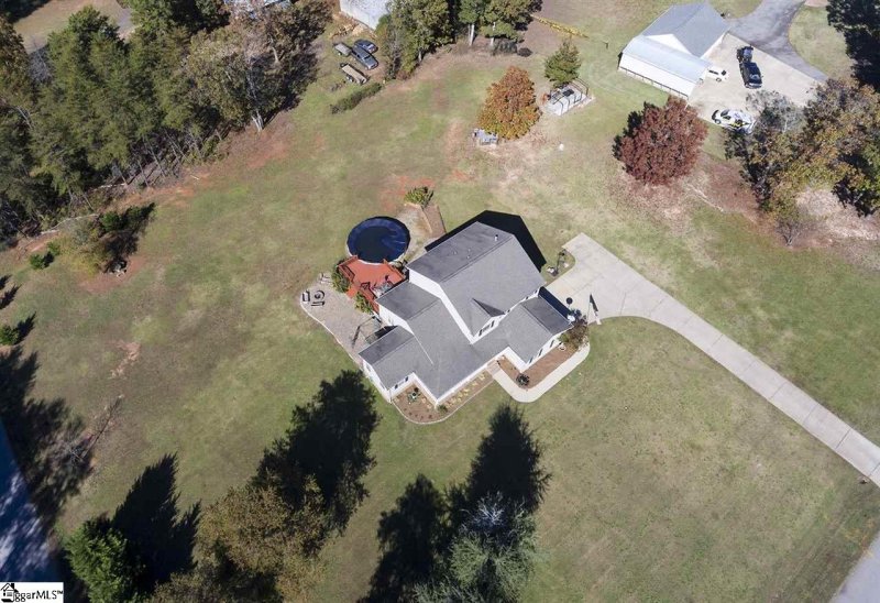 Property image 3 at 101 Janet Court, Simpsonville, SC 29681