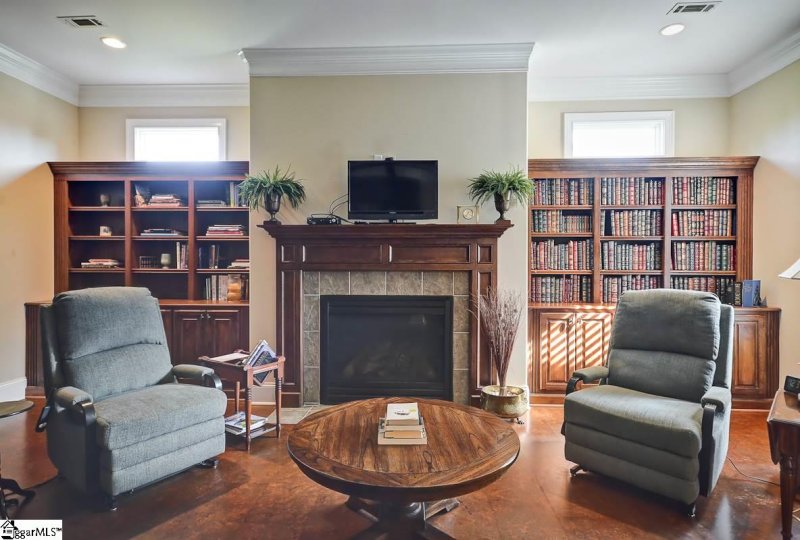 Property image 4 at 1 LONDON Court, Greer, SC 29650