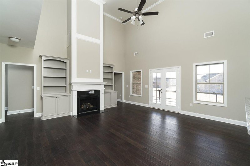 Property image 5 at 6 Meadowdale Lane, Greer, SC 29651