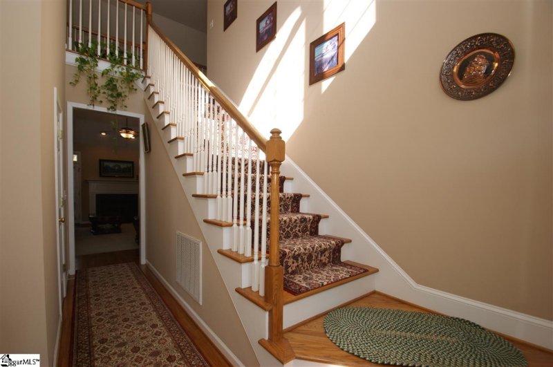 Property image 2 at 104 W Spindletree Way, Greer, SC 29650