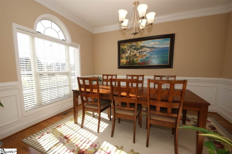 Property image 3 at 104 W Spindletree Way, Greer, SC 29650