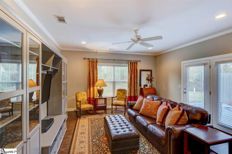 Property image 4 at 333 SHALLOW Drive, Taylors, SC 29687