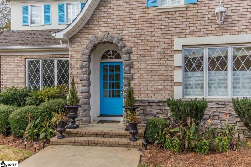 Property image 3 at 15 Knightsbridge Drive, Simpsonville, SC 29681