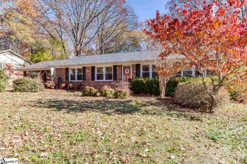 Property image 2 at 11 Whitman Drive, Taylors, SC 29687