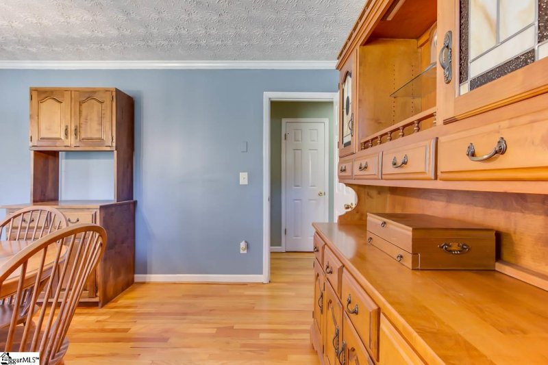 Property image 5 at 11 Whitman Drive, Taylors, SC 29687