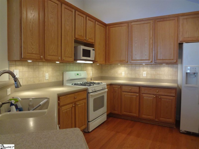 Property image 2 at 143 High Hat Circle, Greenville, SC 29617