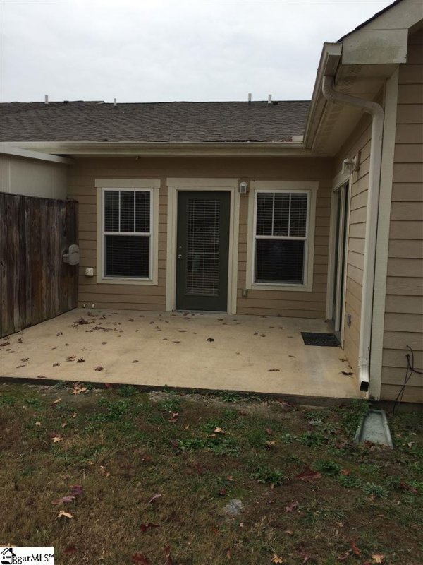 Property image 3 at 303 SHALLOW Drive, Taylors, SC 29687