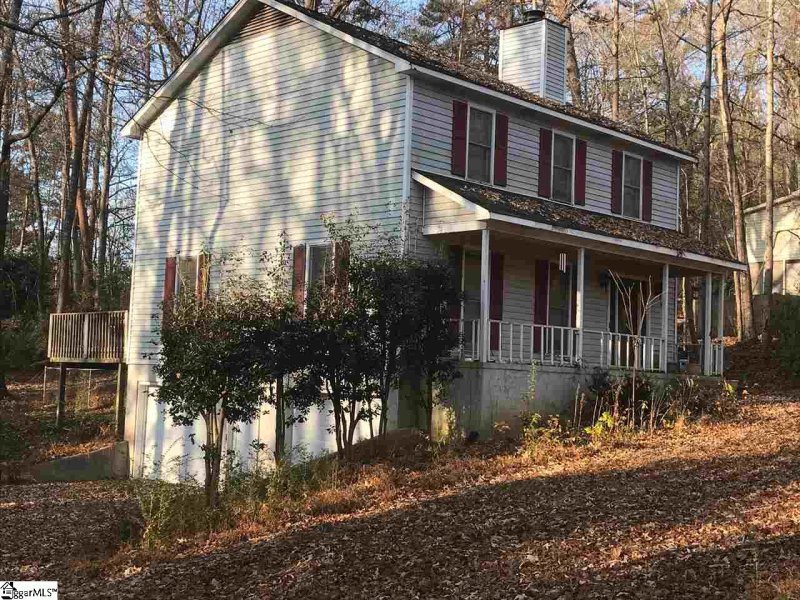 Property image 2 at 220 Yorktown Court, Easley, SC 29642