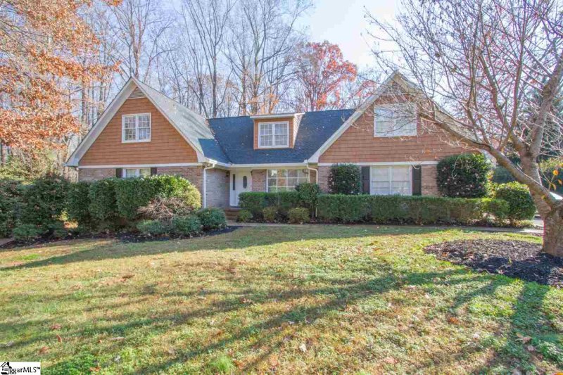 Property image 2 at 104 E Croydon Court, Easley, SC 29642