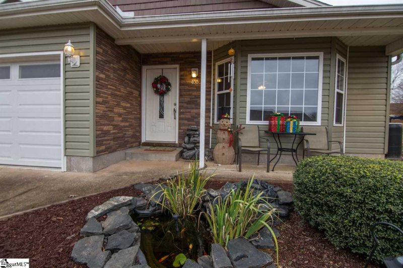 Property image 2 at 400 Panther Court, Greer, SC 29651