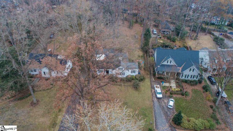 Property image 3 at 111 Sylvan Way, Greenville, SC 29605