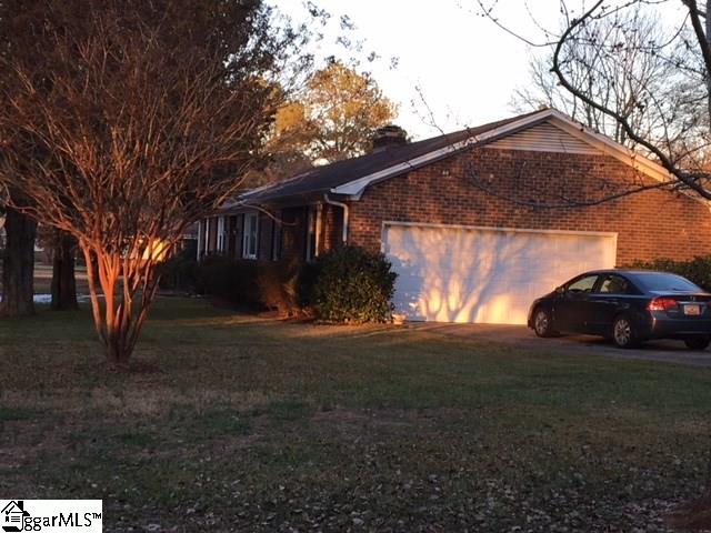 Property image 4 at 7 Overton Court, Greenville, SC 29617