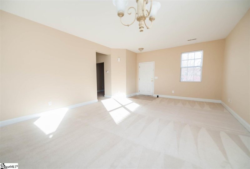 Property image 4 at 207 Reedy River Court, Roebuck, SC 29376