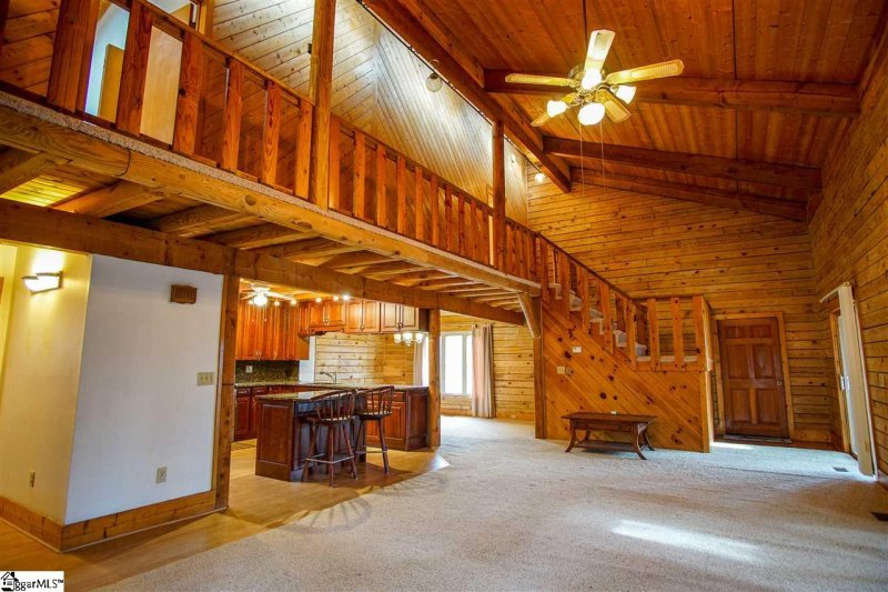 Property image 3 at 196 Jumping Branch Road, Tamassee, SC 29686