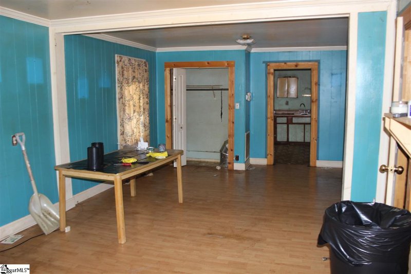 Property image 4 at 300 Poplar Street, Greenville, SC 29611