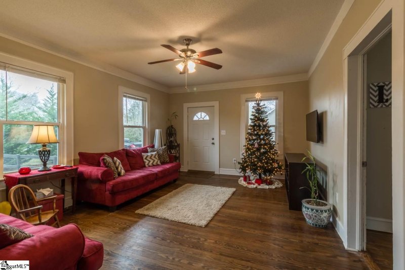 Property image 2 at 3 Clemson Street, Liberty, SC 29657