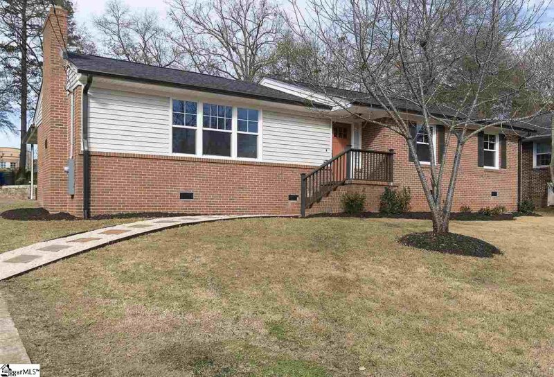Property image 2 at 251 Lowndes Avenue, Greenville, SC 29607