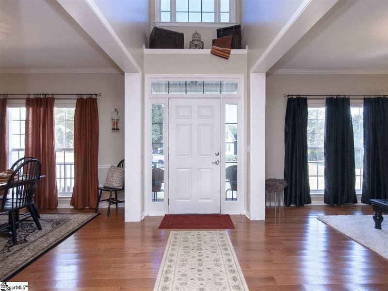 Property image 2 at 101 Quail Court, Piedmont, SC 29673