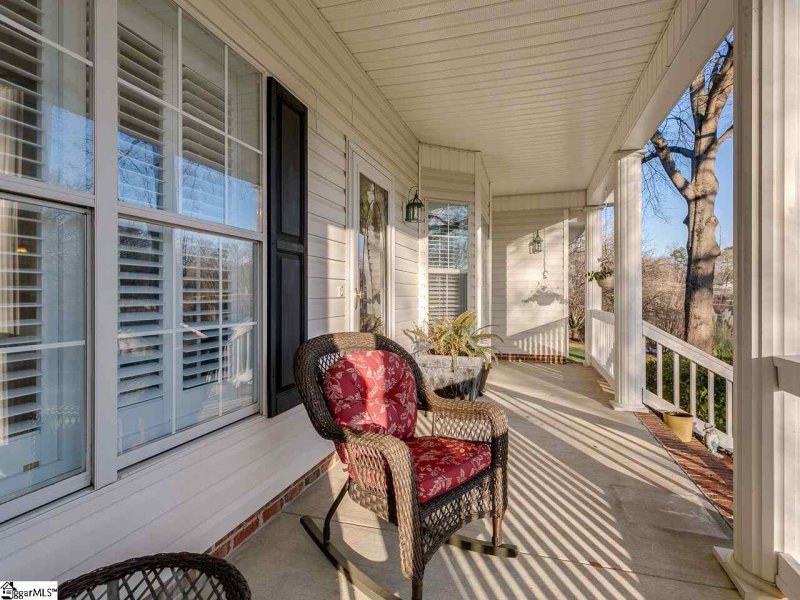 Property image 5 at 100 Lakecrest Drive, Greer, SC 29651