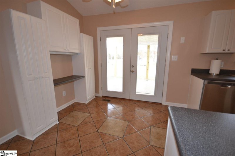 Property image 4 at 27 Duck Pond Lane, Fountain Inn, SC 29644