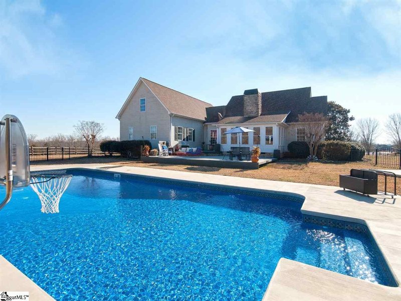 Property image 3 at 241 Bruce Farm Road, Simpsonville, SC 29681